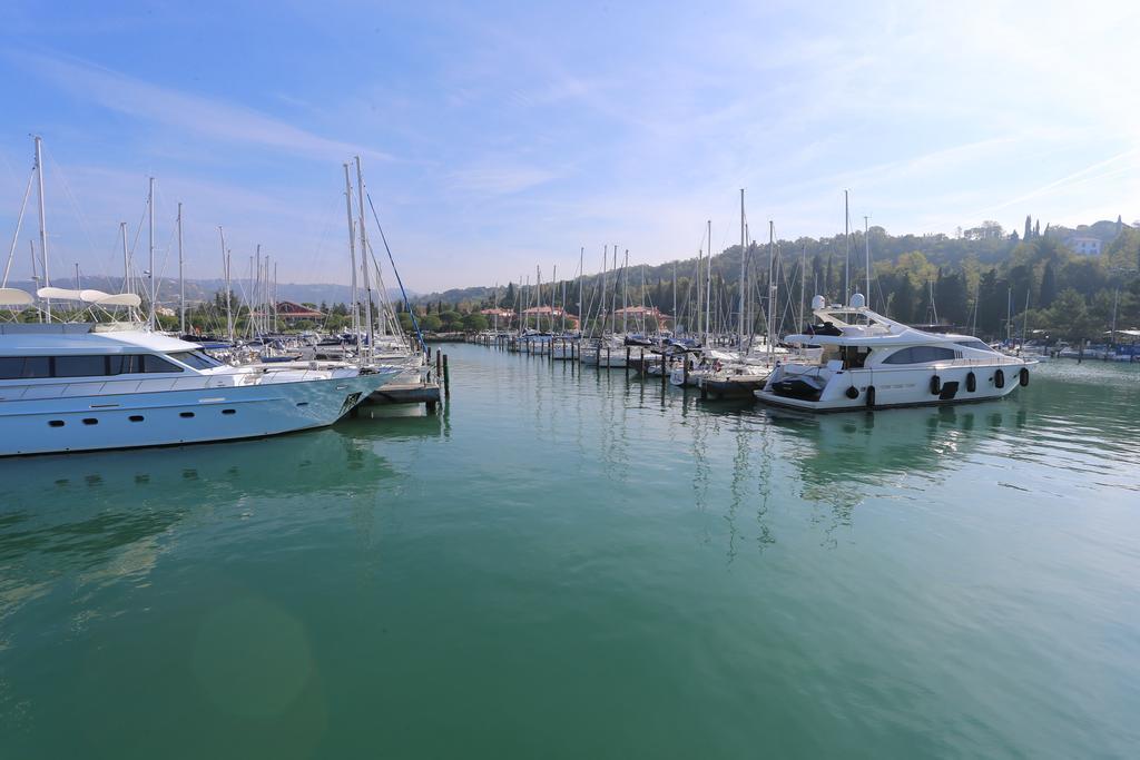 Floating Sea House Kahne Portoroz Villa Eksteriør bilde