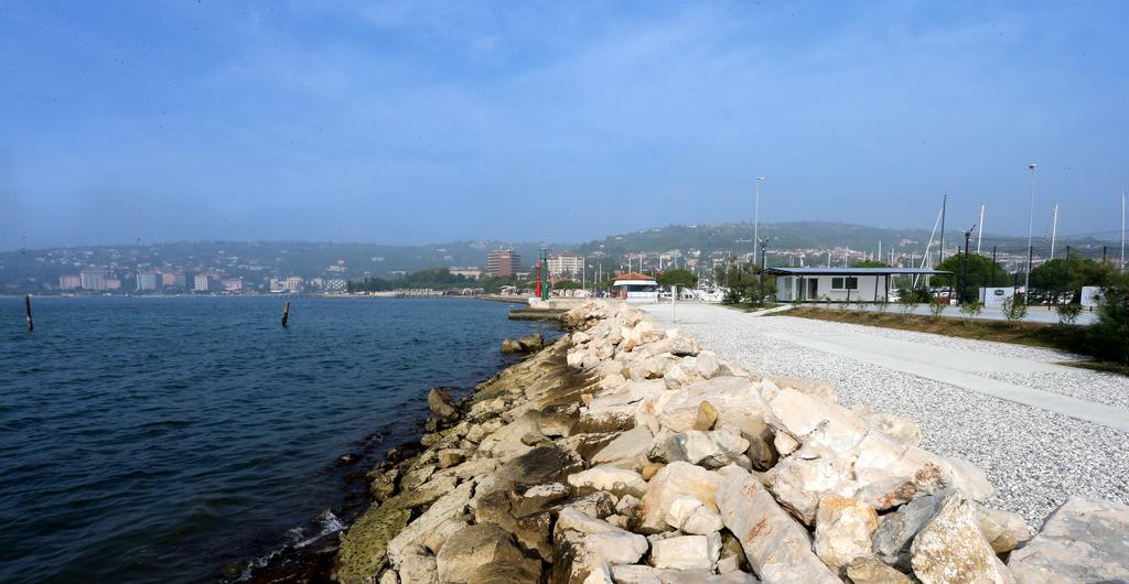 Floating Sea House Kahne Portoroz Villa Eksteriør bilde